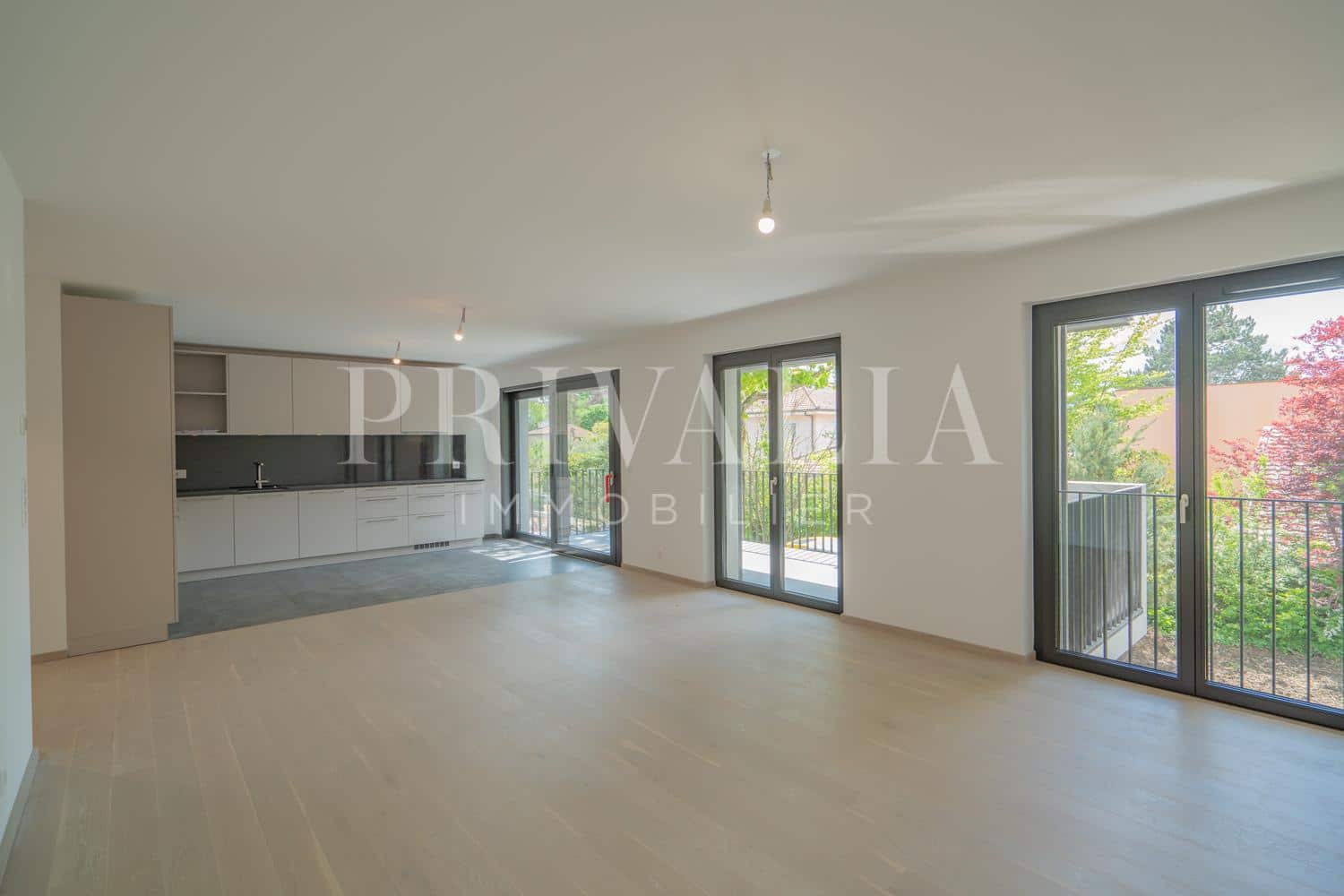 PrivaliaBel appartement contemporain dans un environnement calme et verdoyant