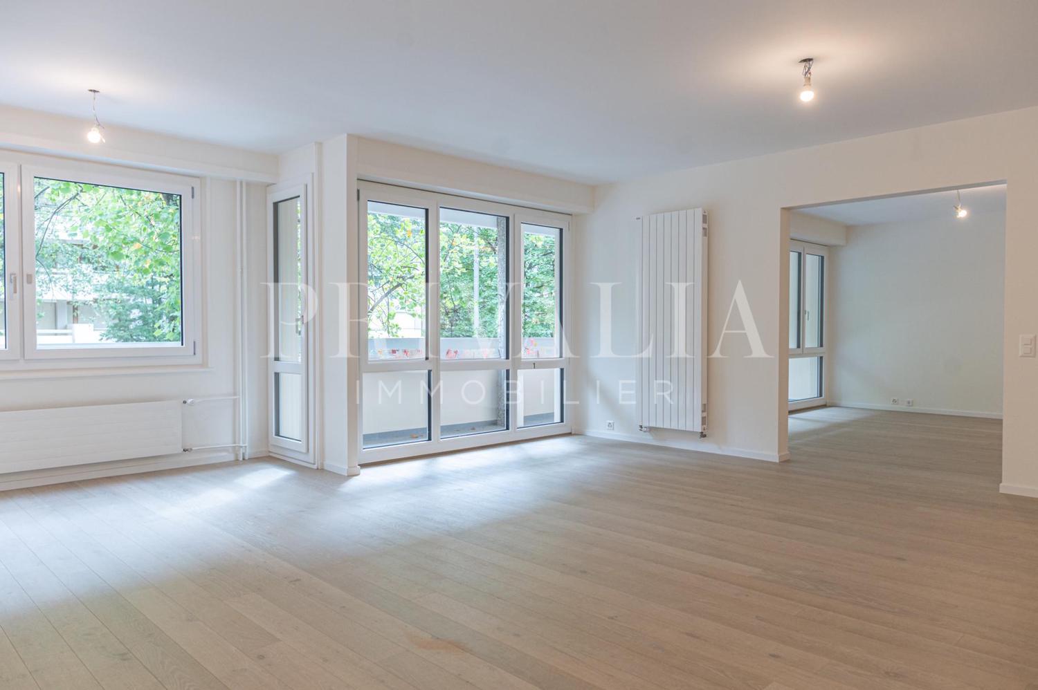 PrivaliaMagnificent crossing appartment in a quiet residential area